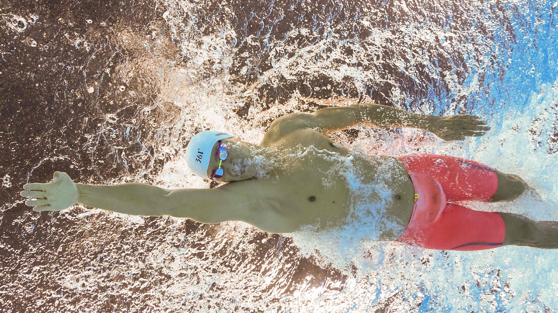 纳达尔强势回归法网，红土之王再展统治力