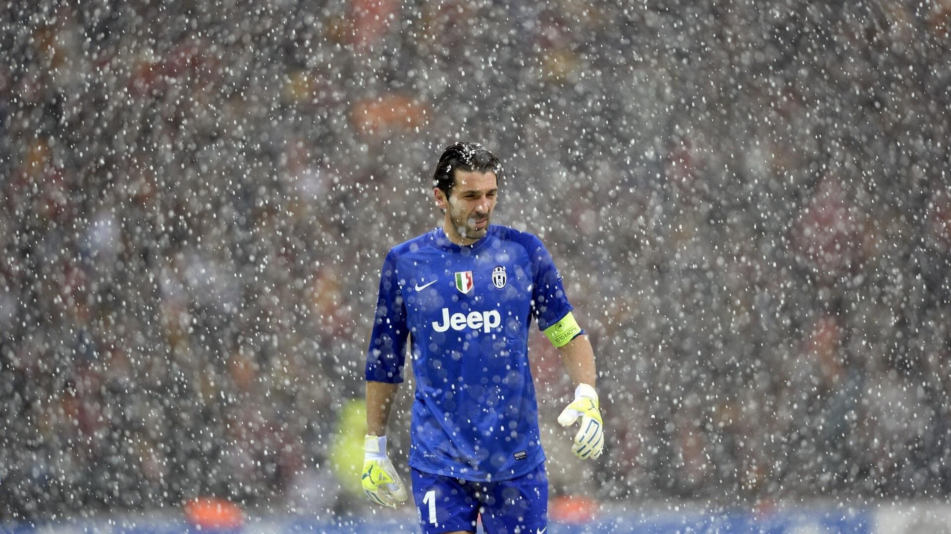 卫冕冠军折戟沉沙需直面阵容短板 情绪失控迁怒老将非明智之举