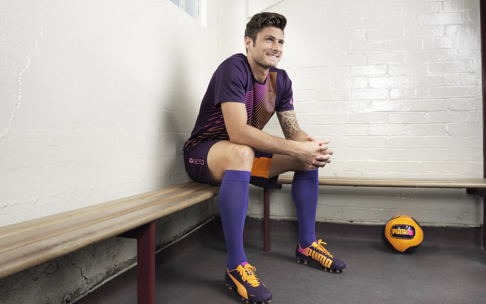 姆希塔良赛后痛心发声，拼尽85分钟，却因争议点球遭遇莫名失利